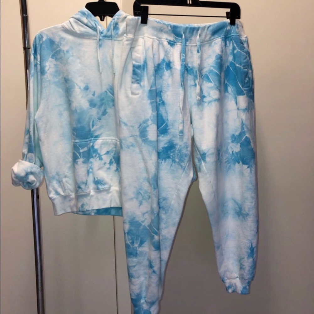 Tie Dye Set
